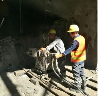 迎江水下抗分散灌浆料特点 水下不分散注浆料介绍